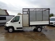 Peugeot Boxer 2.0 BlueHDi 335 Built for Business L2 Euro 6 2dr - 1973 - 12