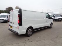 Vauxhall Vivaro 1.6 CDTi 2900 Sportive L2 H1 Euro 6 5dr - 2133 - 5