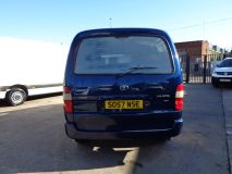 Toyota HiAce 2.5 280 D-4D RWD L1 H1 4dr - 2136 - 7