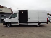 Mercedes-Benz Sprinter 2.0 315 CDI Progressive RWD L3 H2 Euro 6 (s/s) 5dr - 2149 - 9