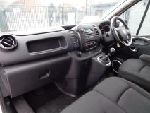 Vauxhall Vivaro 1.6 CDTi 2900 Sportive L2 H1 Euro 6 5dr - 2133 - 17